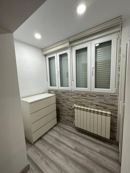 Cozy 1-Bedroom Apartment Madrid Exterior foto